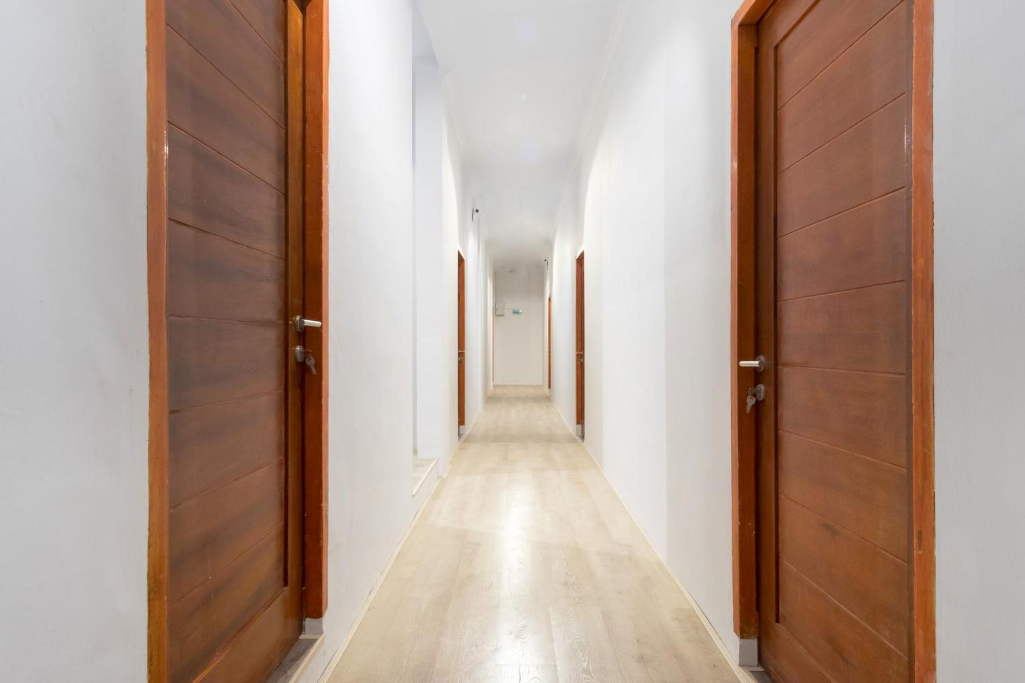 Hotel O Metropolitan Homestay Near Komplek Asia Megamas Медан Екстериор снимка